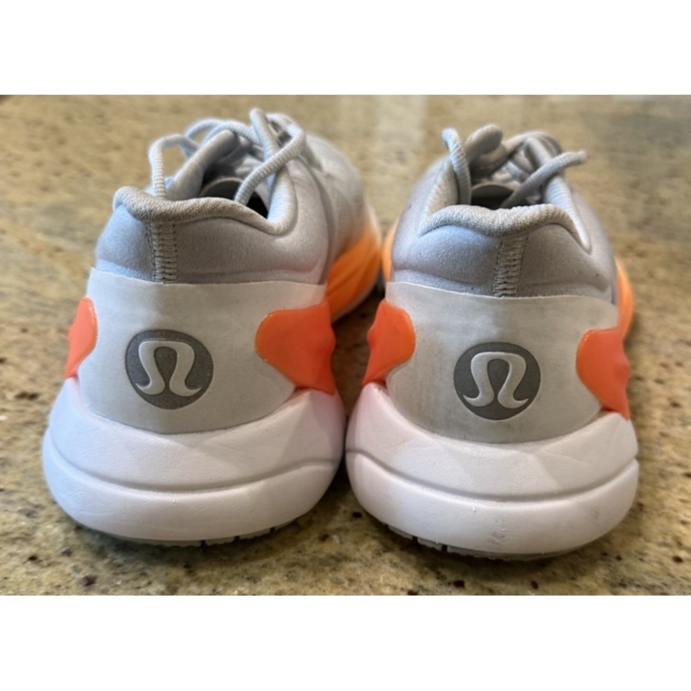 LULULEMON Blissfeel Women's Running Shoe Vapor/Orange/White Size 6.5 EUC - Picture 2 of 9